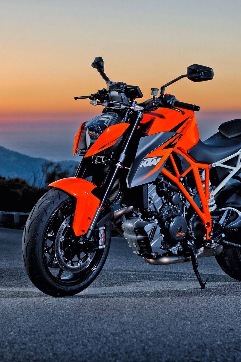 Duke Wallpaper iPhone