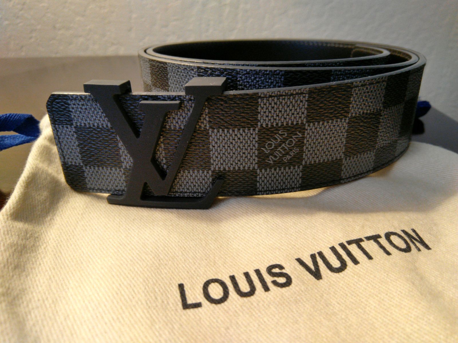 Louis Vuitton Damier Graphite Wallpapers!