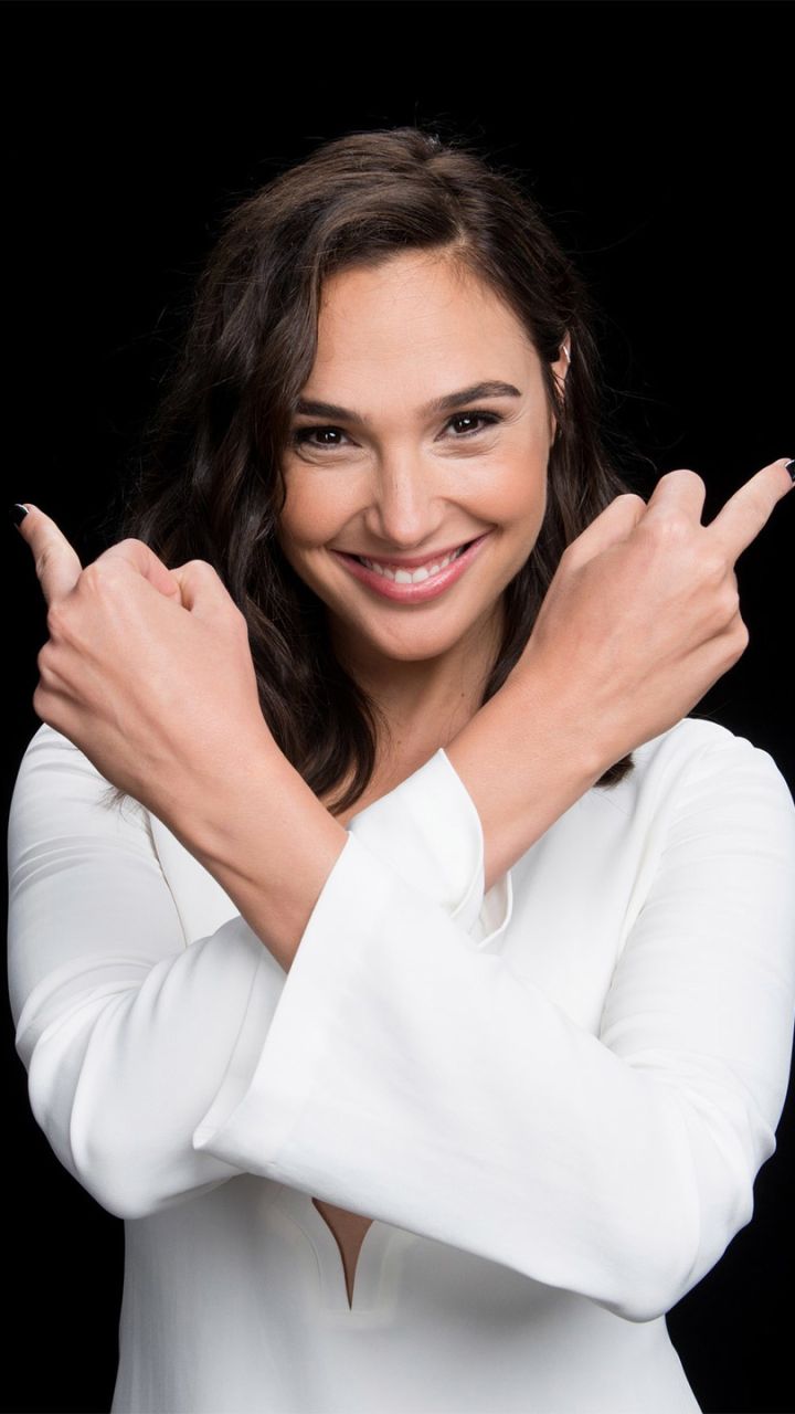 Gal Gadot Phone Wallpaper Gadot Wallpaper