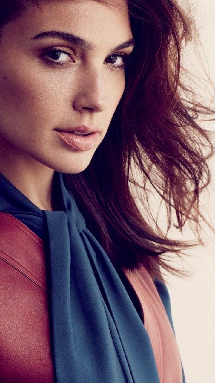 Gal Gadot, HD Wallpaper & background Download