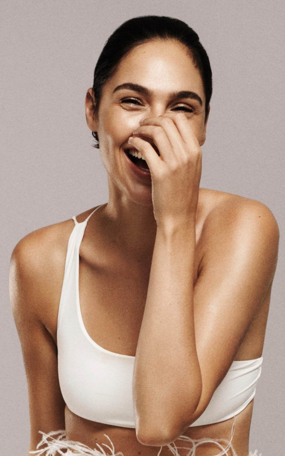 Gal Gadot Sweet Laugh HD Mobile Wallpaper Gadot White