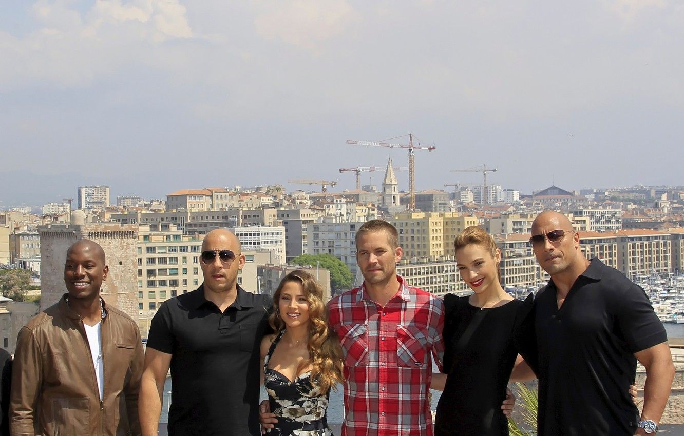 Wallpaper VIN Diesel, Paul Walker, Dwayne Johnson, Gal Gadot, Fast