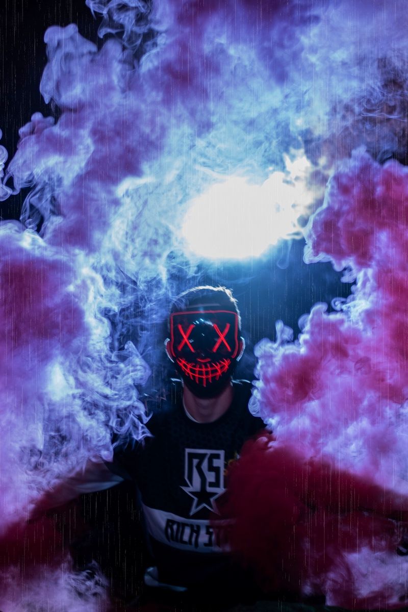 Wallpaper Man, Mask, Colored Smoke, Anonymous Keren