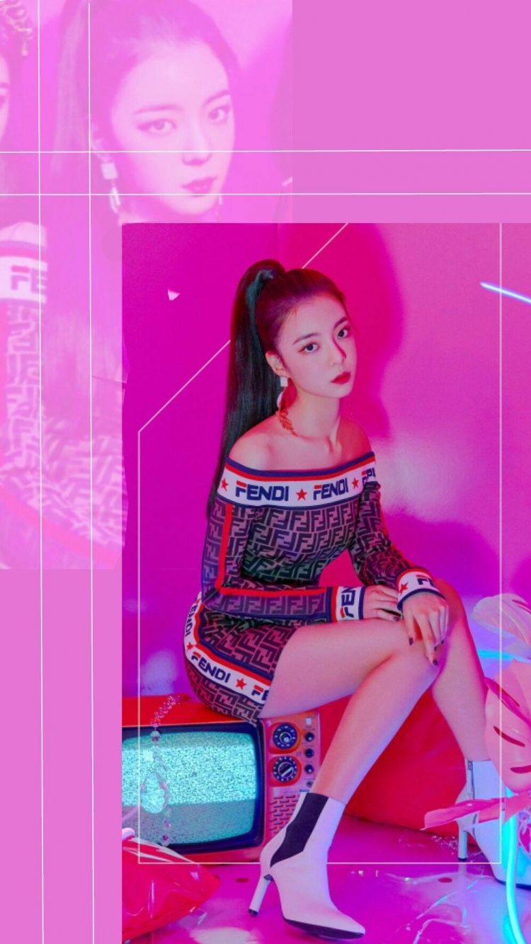 Free download ITZY LiA wallpaper ITZY in 2019 11 de fevereiro