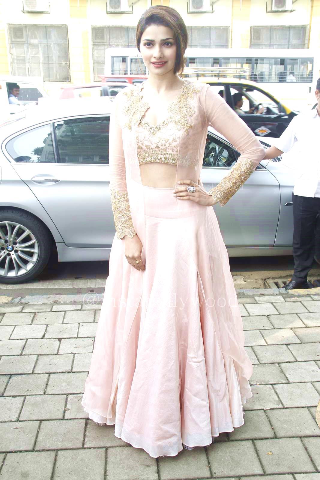 Wallpaper Prachi Desai Bollywood Actress