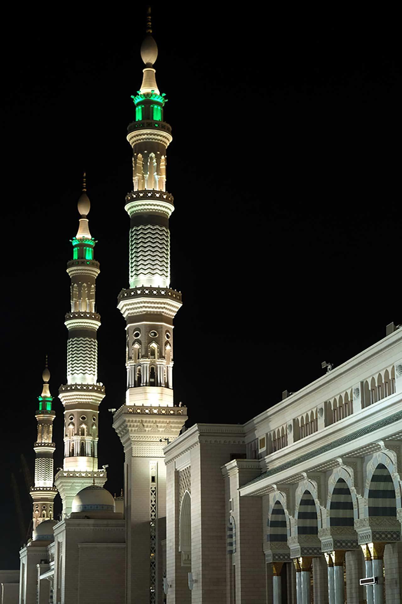 Madina Live Wallpaper for Android