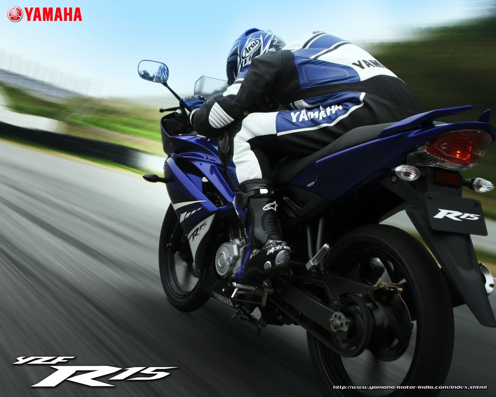 Yamaha R15 V1 Tuned