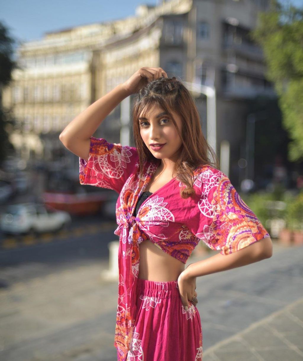 Hot Somya Daundkar Facebook Snaps, TikTok Star. Somya Daundkar
