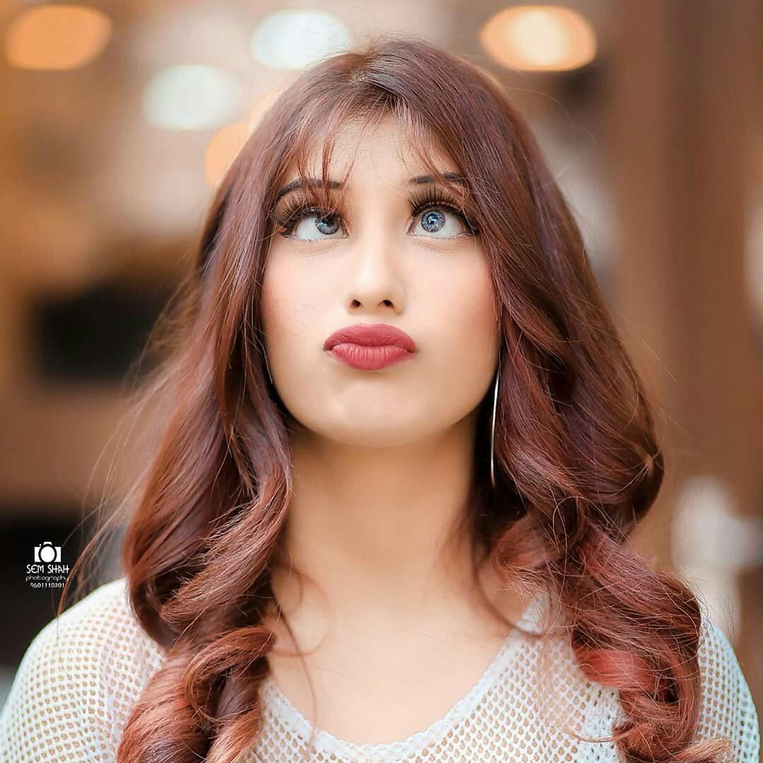 Somya daundkar download instagram stories highlights