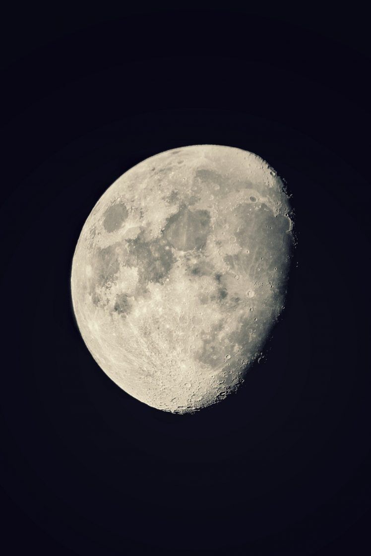 moon Wallpaper HD / Desktop and Mobile Background