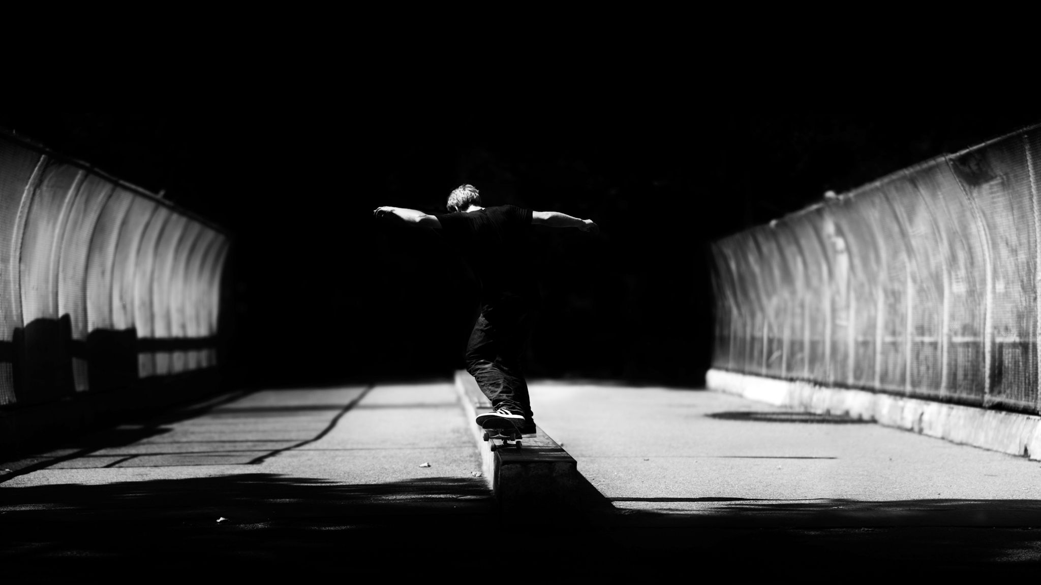 Hd Skateboarding Wallpaper Free And White Skate