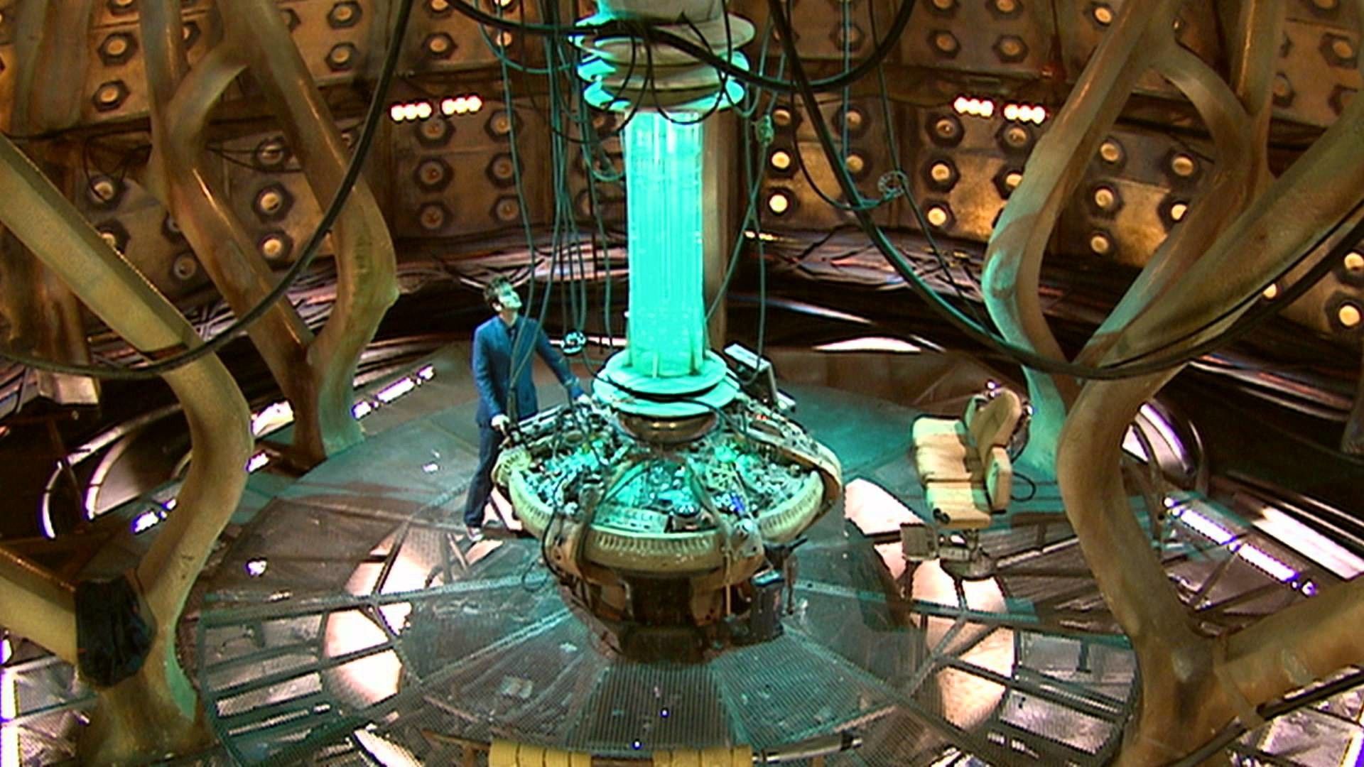 Dr Who Inside Tardis Wallpaper