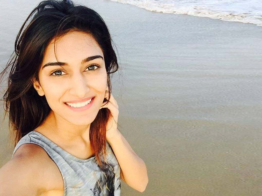 Erica Fernandes HD Wallpaper. Latest Erica Fernandes Wallpaper