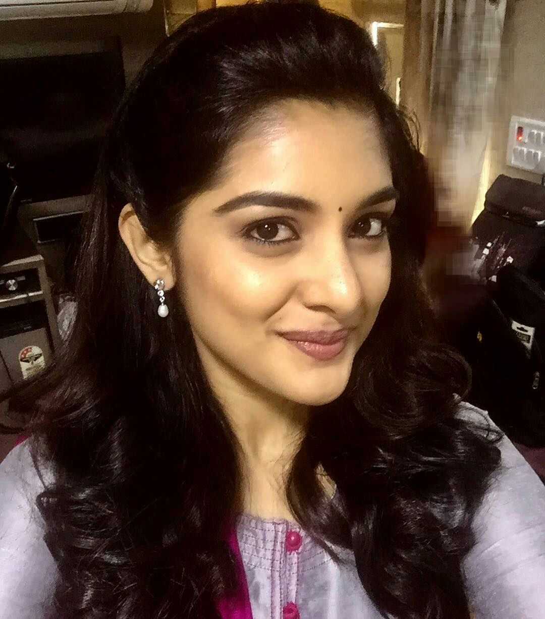 Nivetha Thomas latest image and selfie photo part 2