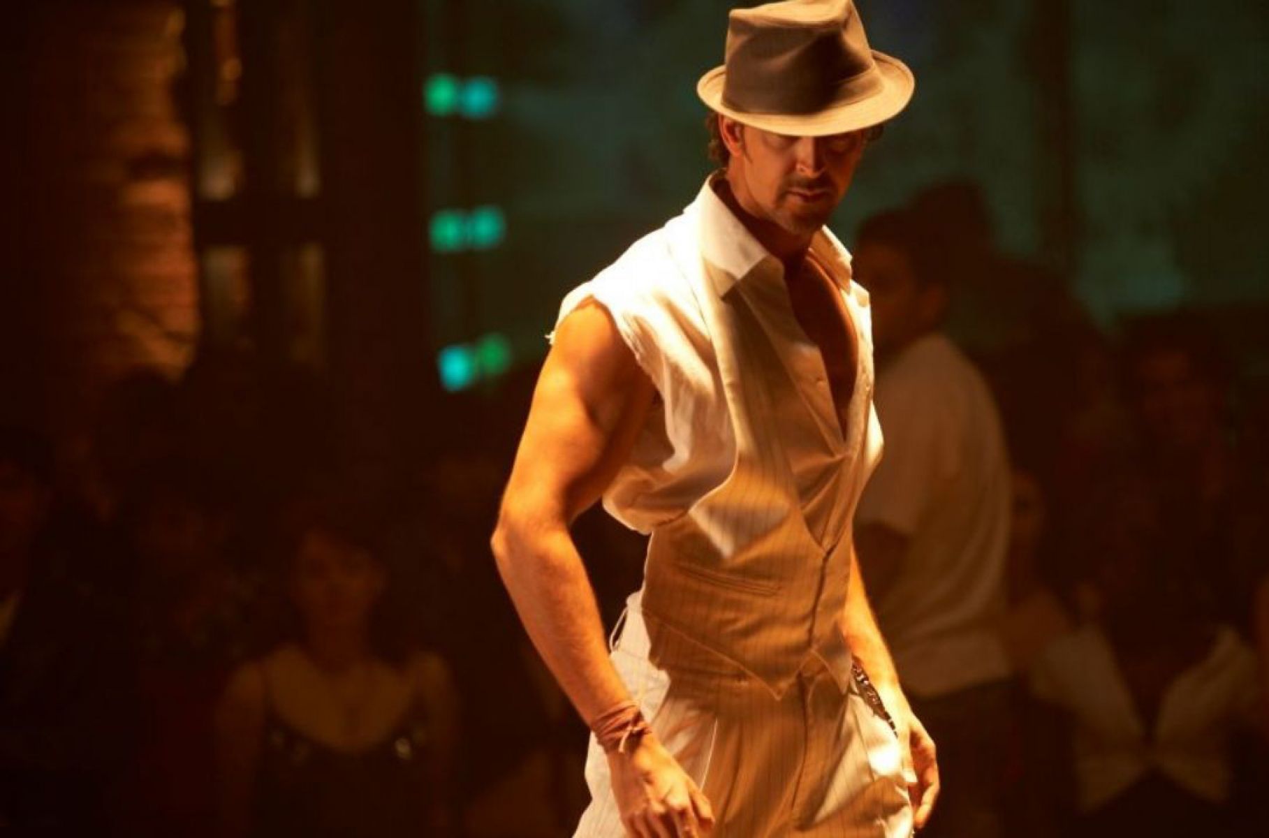 Hrithik Roshan Dancing Picture. HD Dance and Music Wallpaper