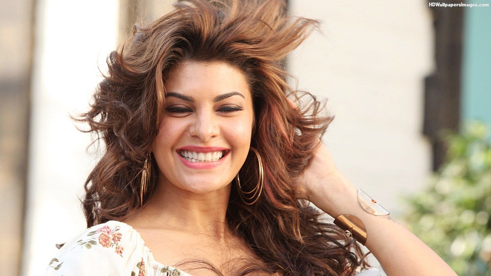 Jacqueline Fernandez Wallpaper HD 01743