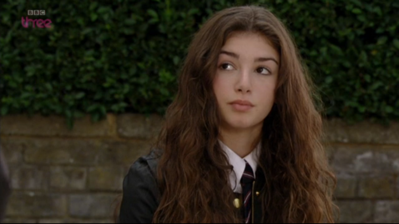 Mimi Keene Hot Picture Show Off The Web Series Star's Wild