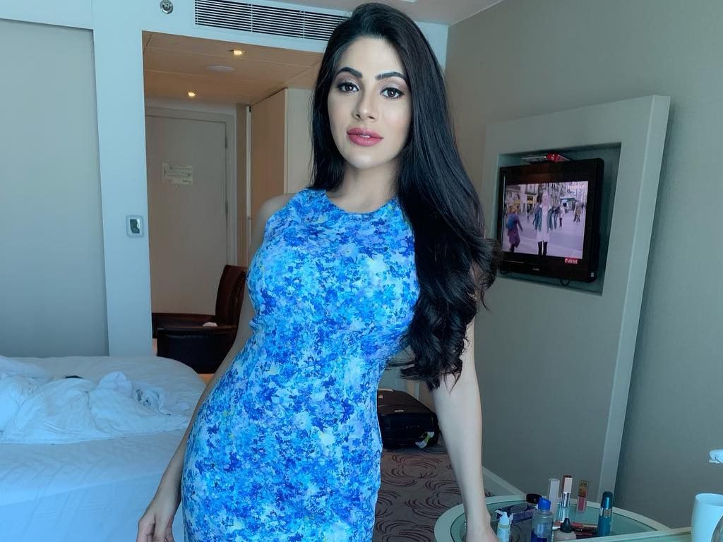 Nikki Tamboli HQ Wallpaper. Nikki Tamboli Wallpaper
