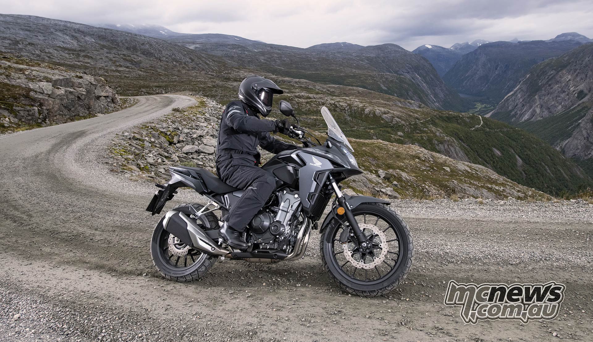 Honda CB500X. More grunt. More travel + 19 front. MCNews