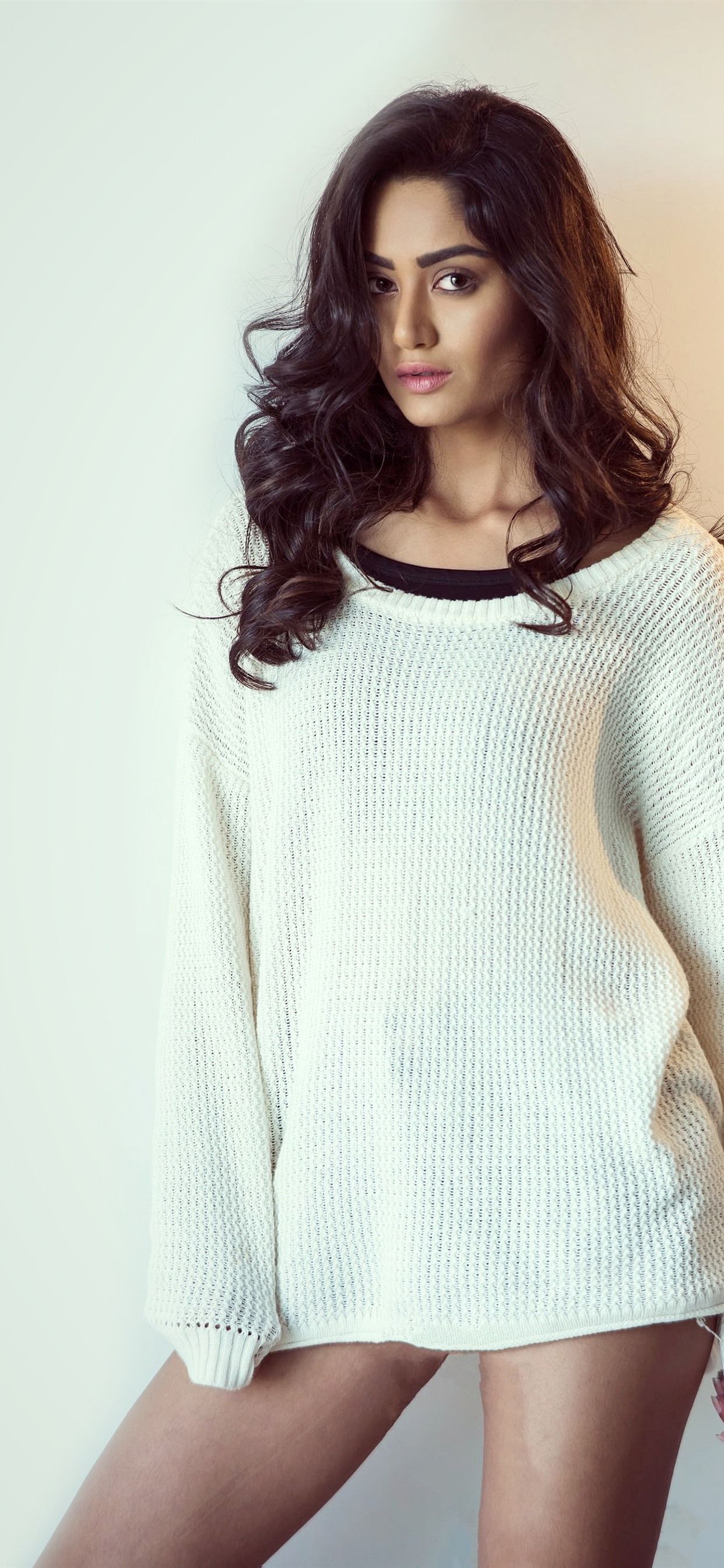 Curly Hair Girl, White Sweater, 1242x2688 IPhone 11 Pro XS