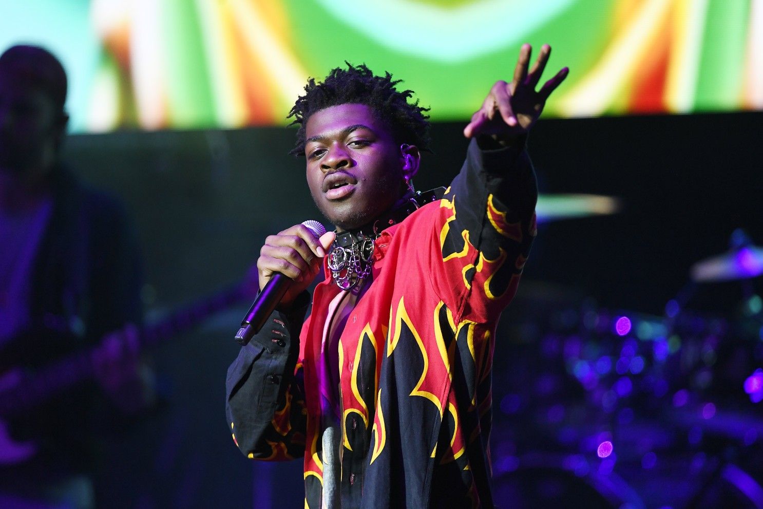 Lil Nas X pays tribute to late rapper Juice Wrld in concert Angeles Times
