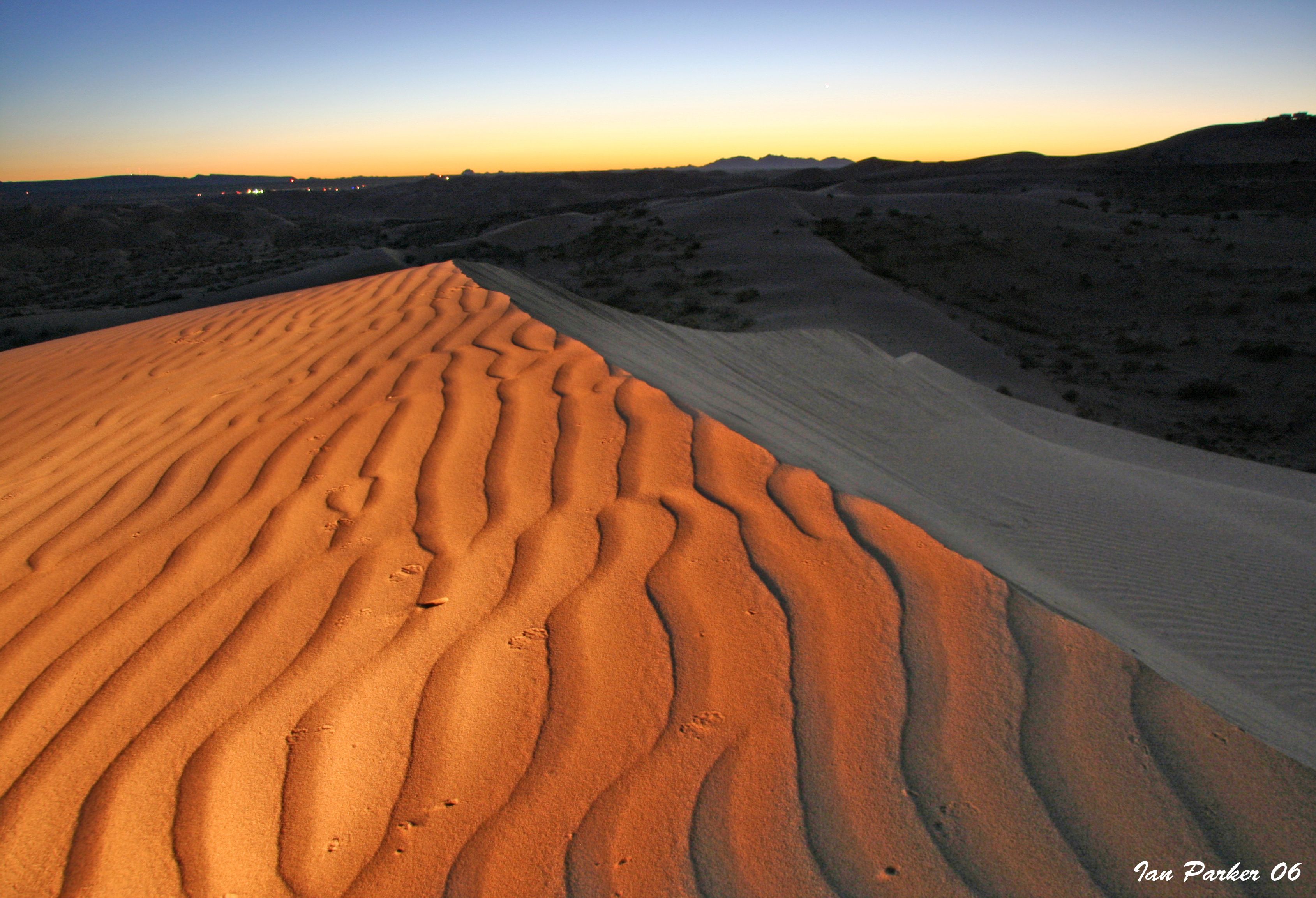 Evanescent Light, Imperial Sand Dunes