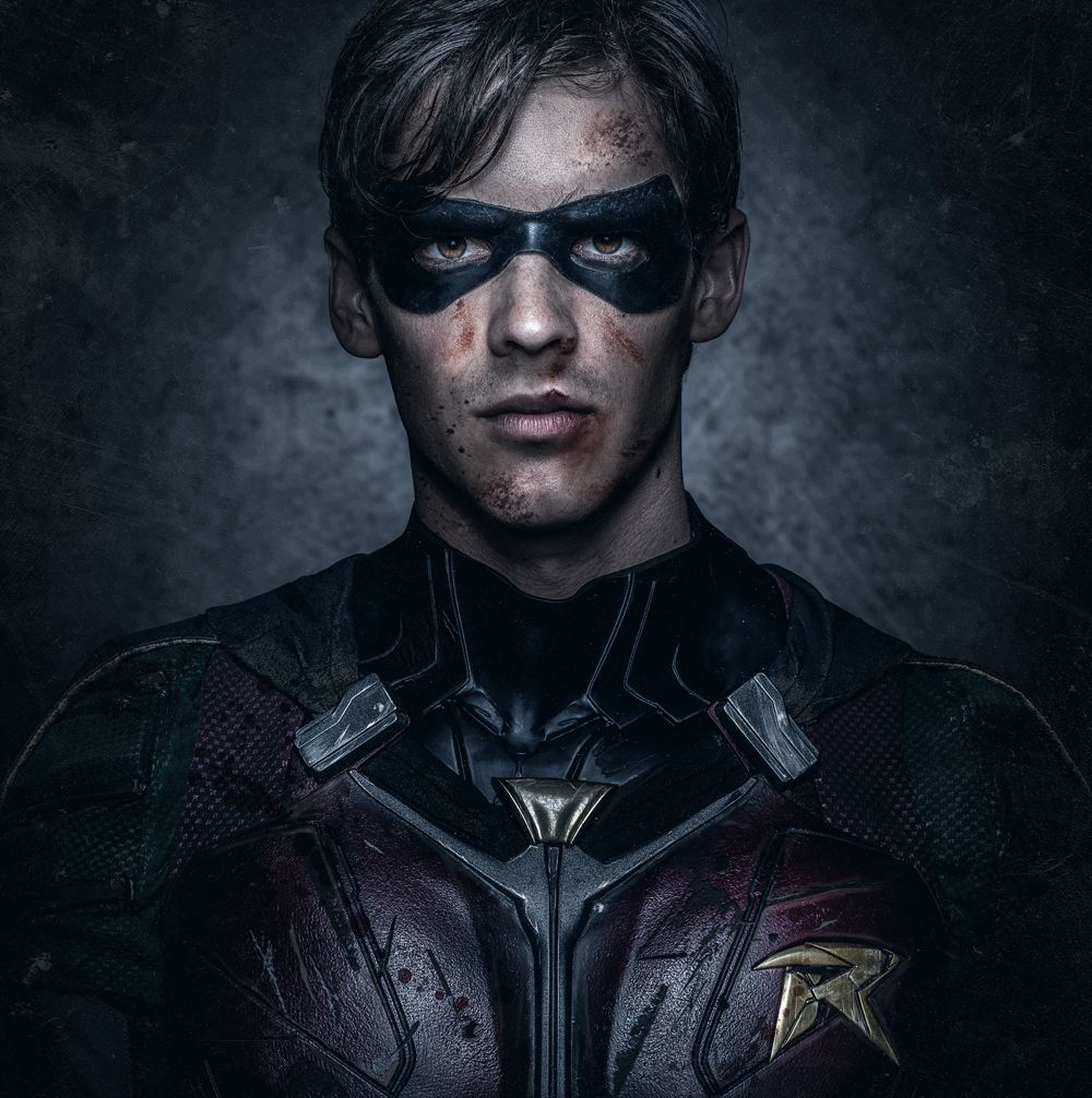 Titans Robin Brenton Thwaites Brenton Thwaites