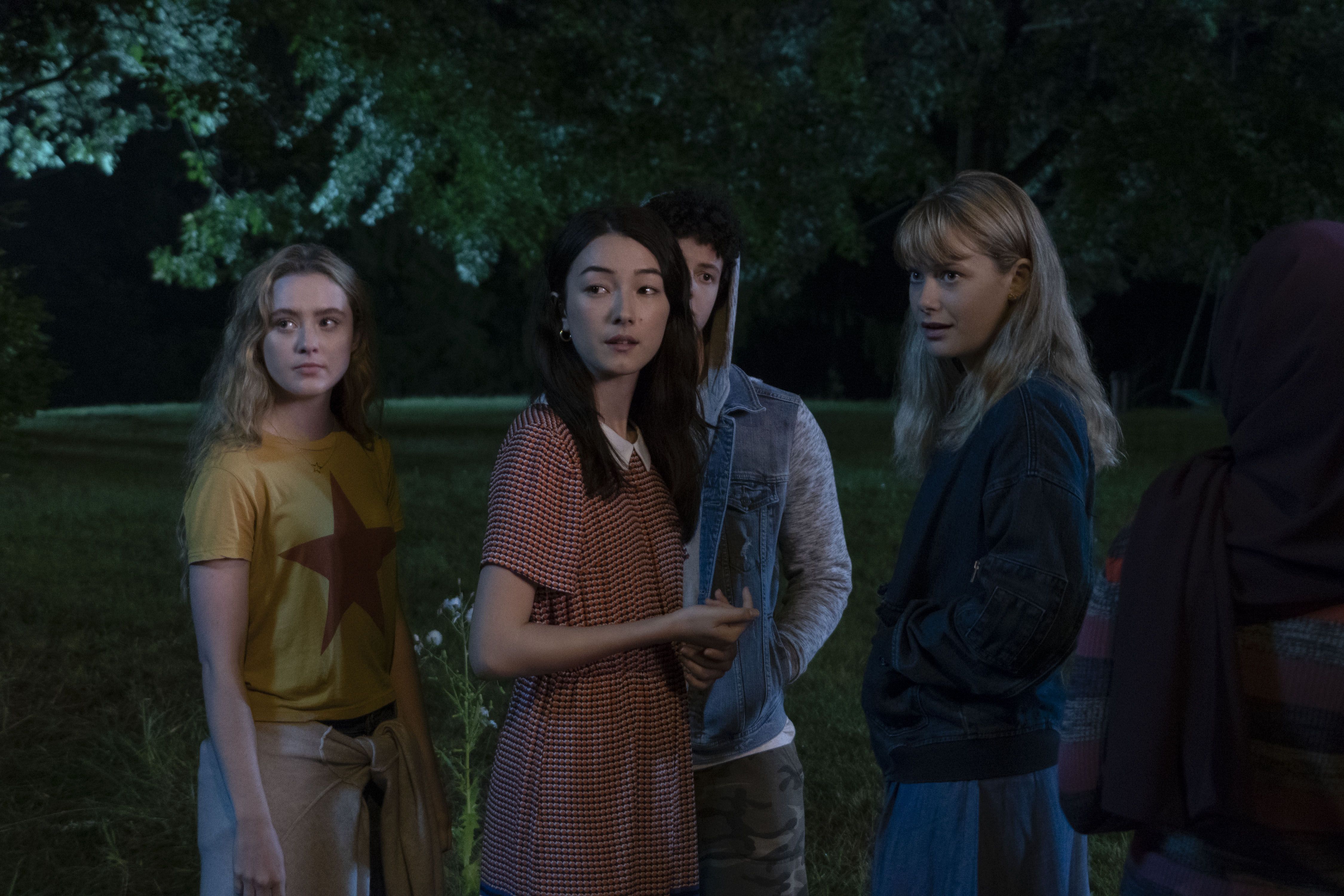 Netflix's The Society actors are way older than the teenagers they