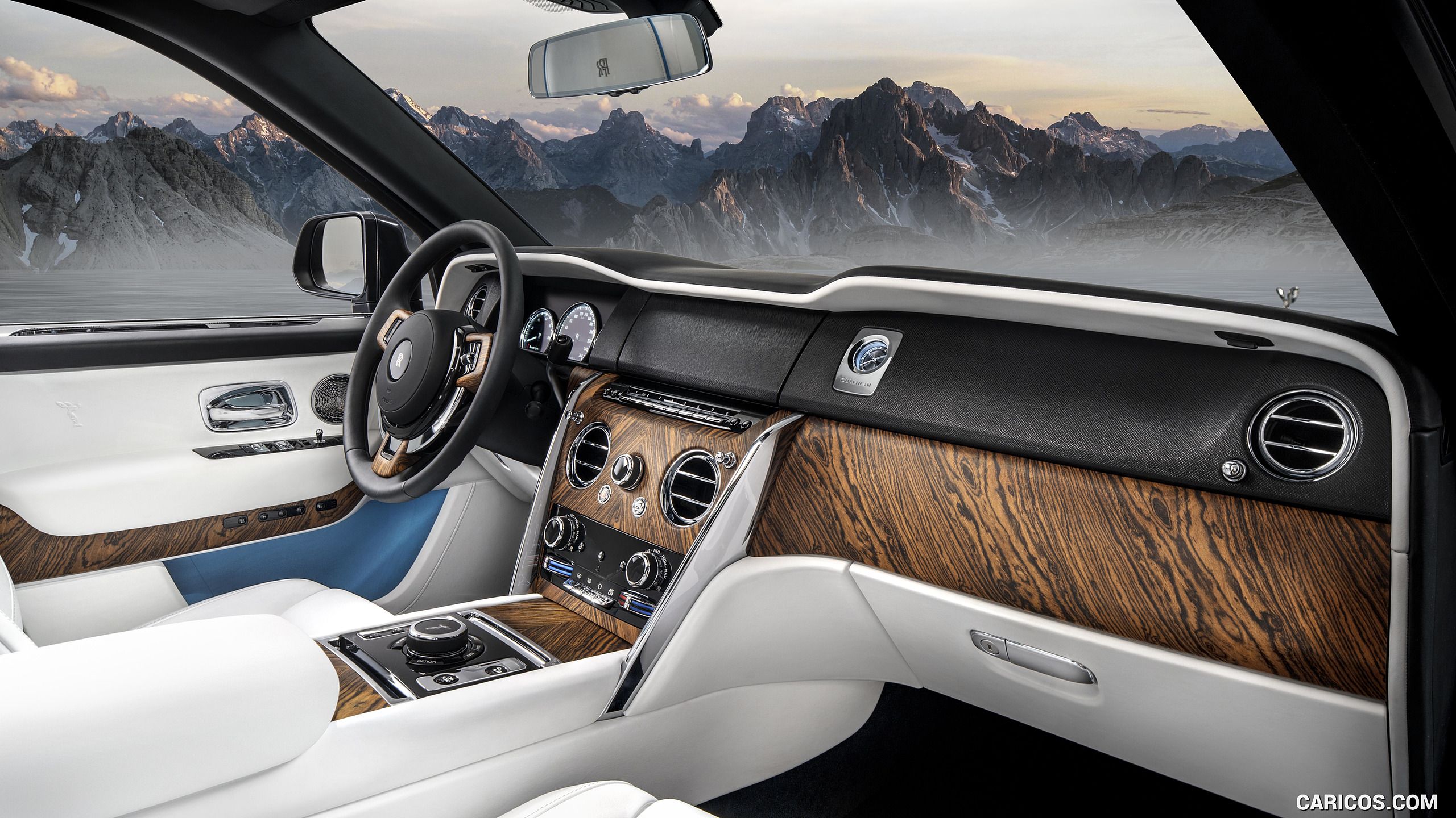 Rolls Royce Cullinan. HD Wallpaper