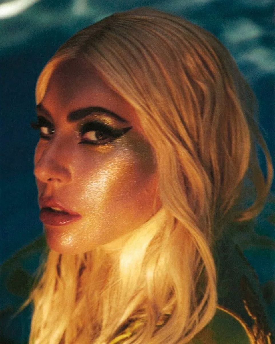 Lady Gaga wallpaper