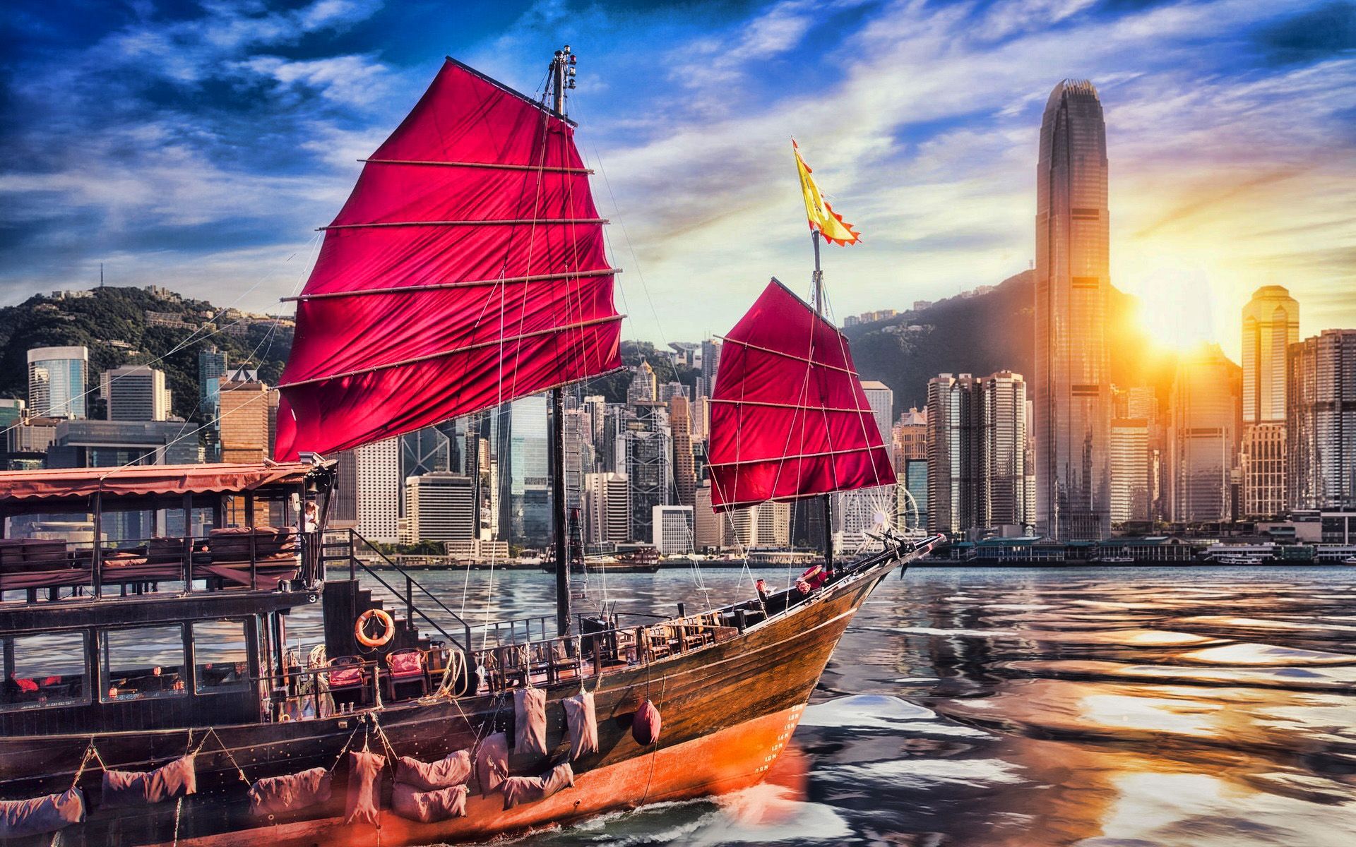 Download wallpaper Hong Kong, Victoria Harbour, sunset, junk