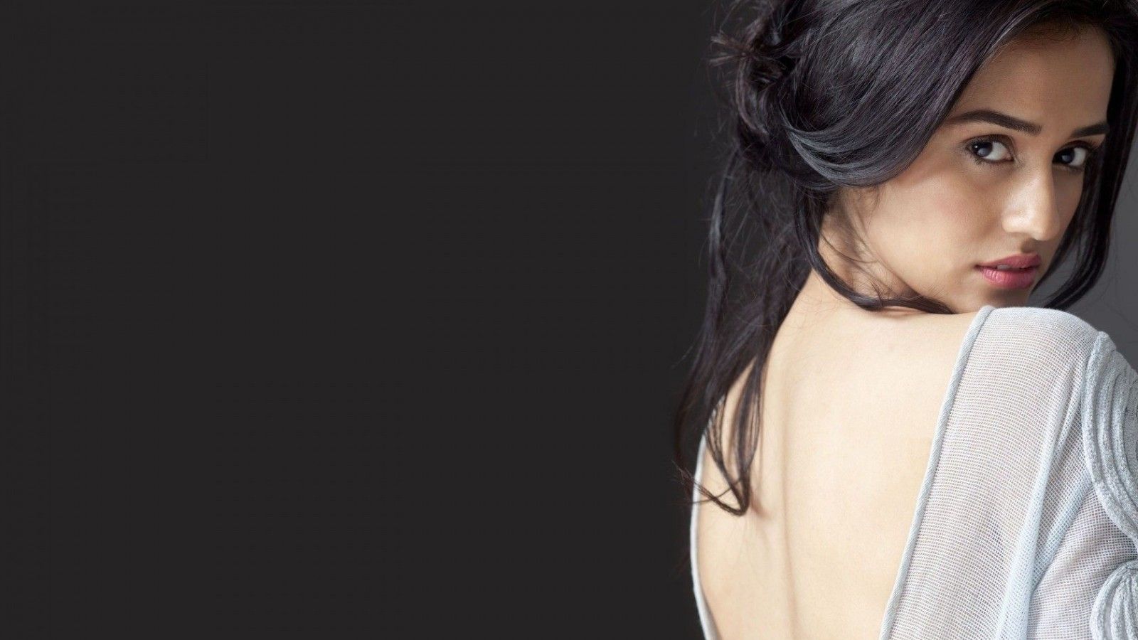 Disha Patani Full HD Computer Wallpapers - Wallpaper Cave