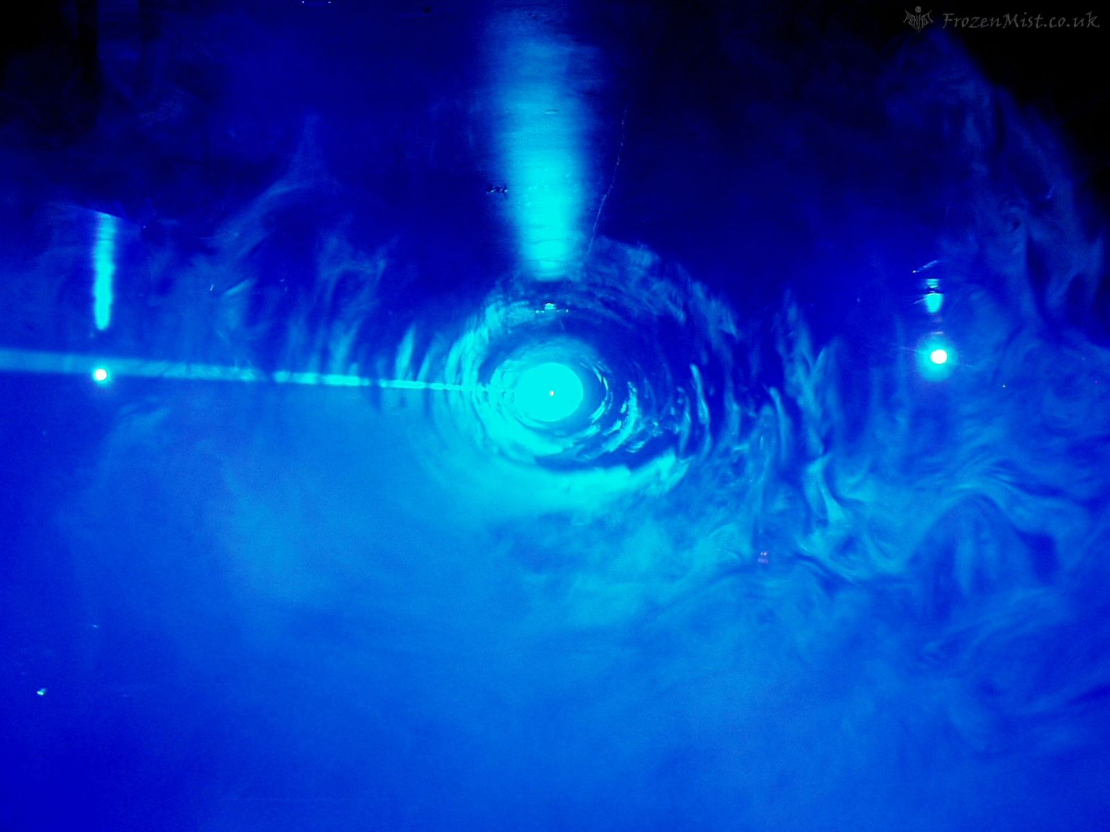 Tunnel Wallpaper