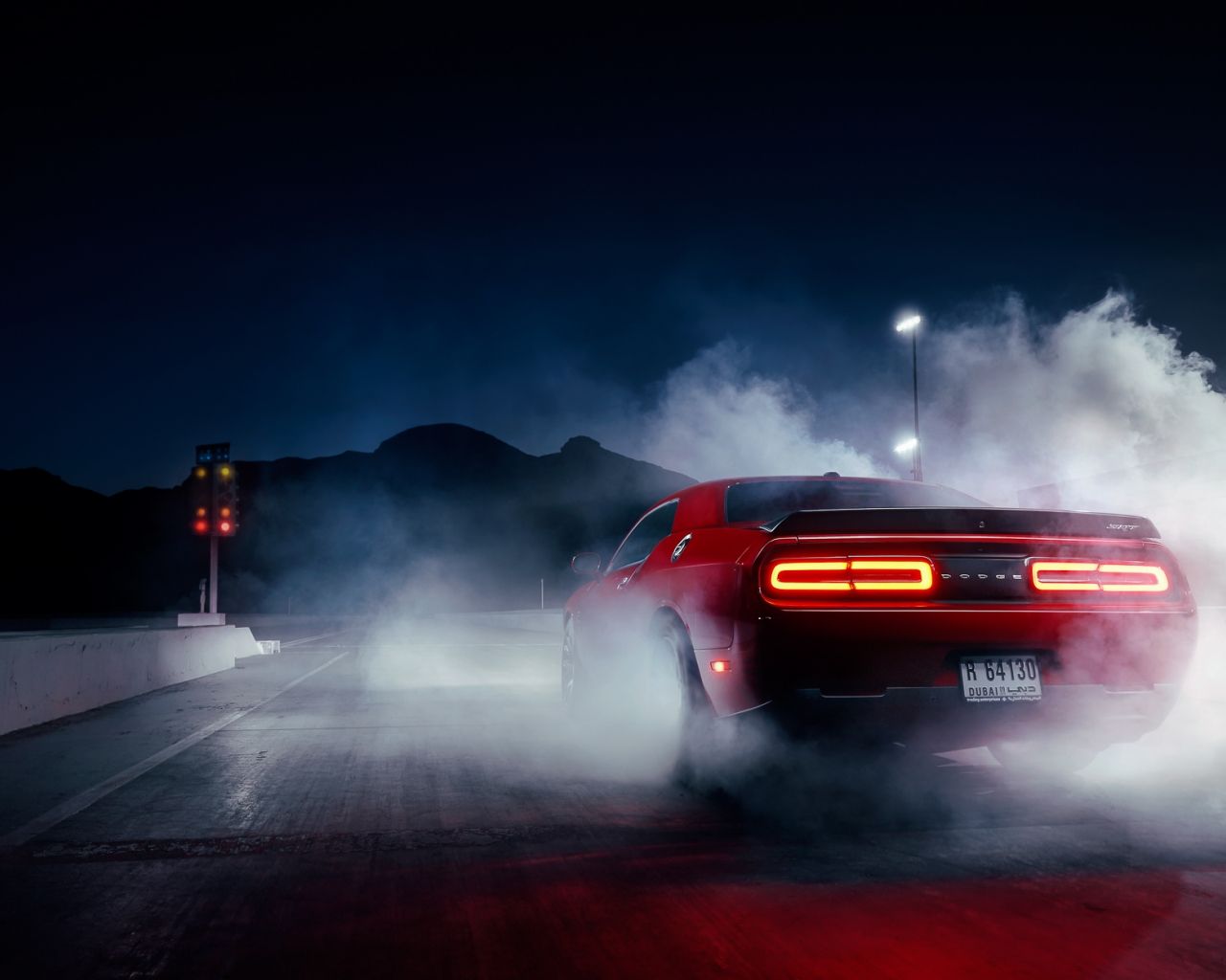 Dodge challenger drift car