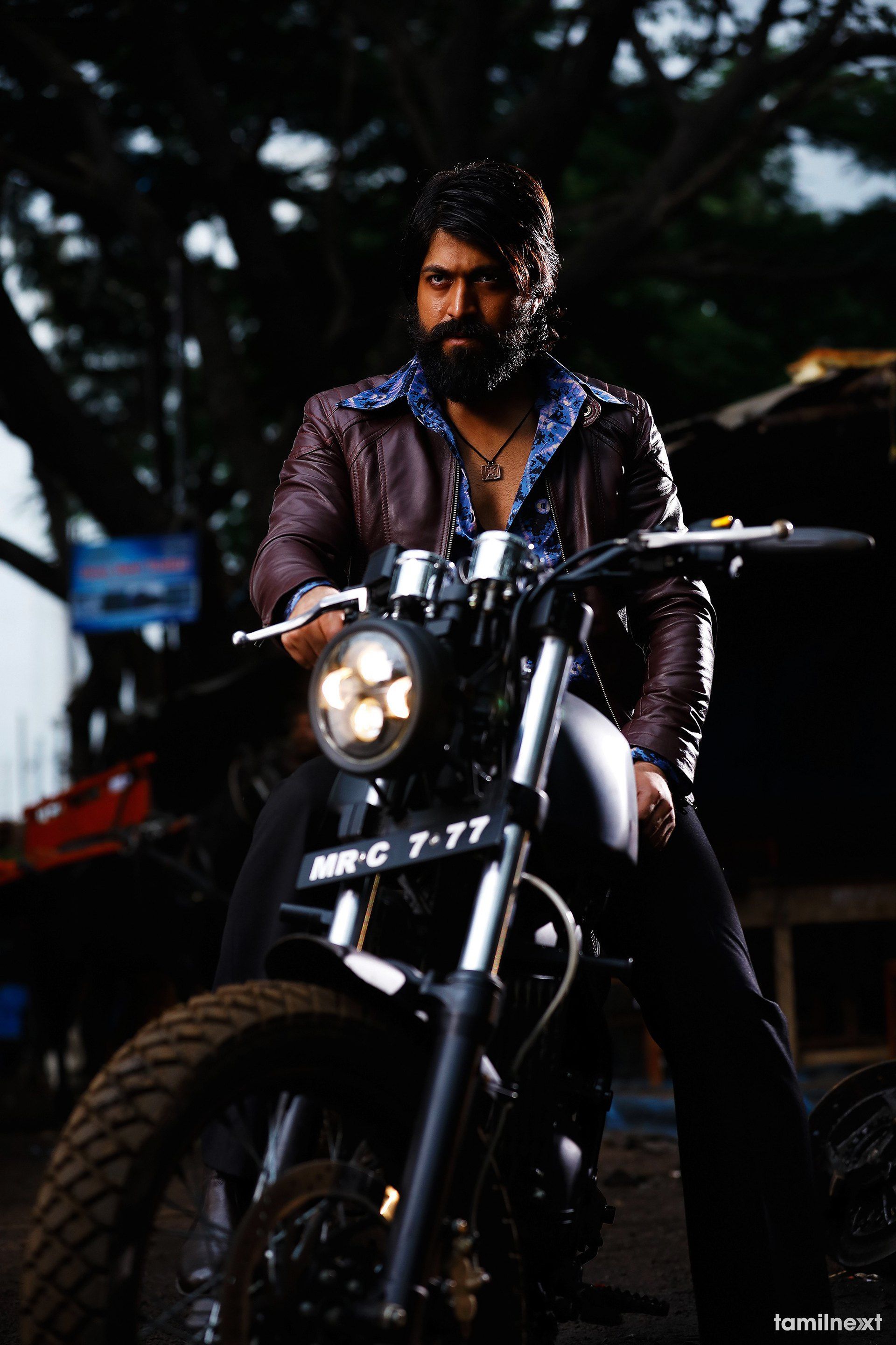 KGF Movie HD Photo. HD photo, Galaxy picture, Allu arjun