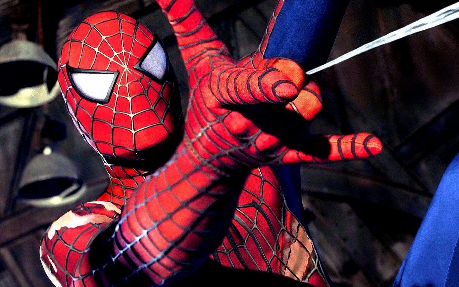 Celebrating the WebSlinger The Best SpiderMan iPhone Wallpapers