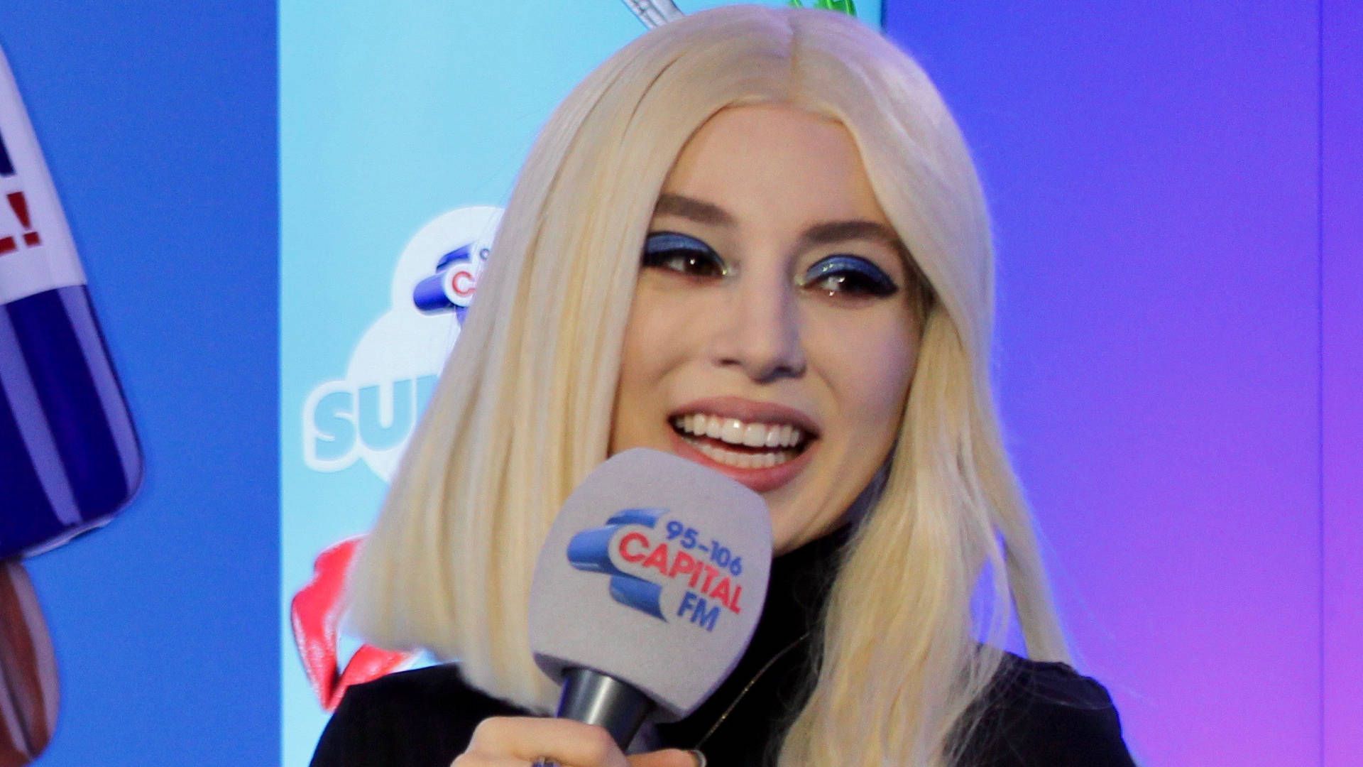 WATCH: Ava Max Calls 5 Seconds Of Summer The Most Psycho