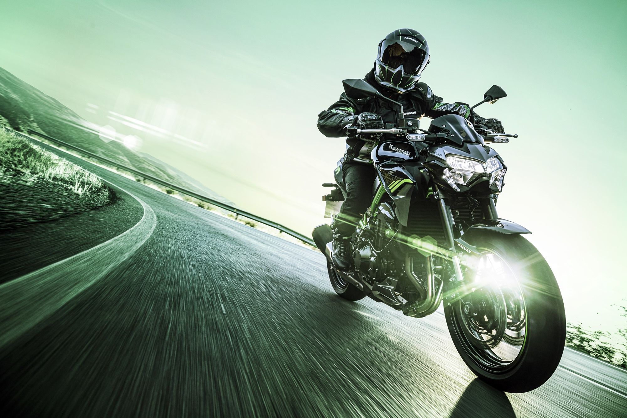 Updated Special Edition Kawasaki Z900 launched at Rs 7.99 lakh. IAMABIKER Motorcycle!