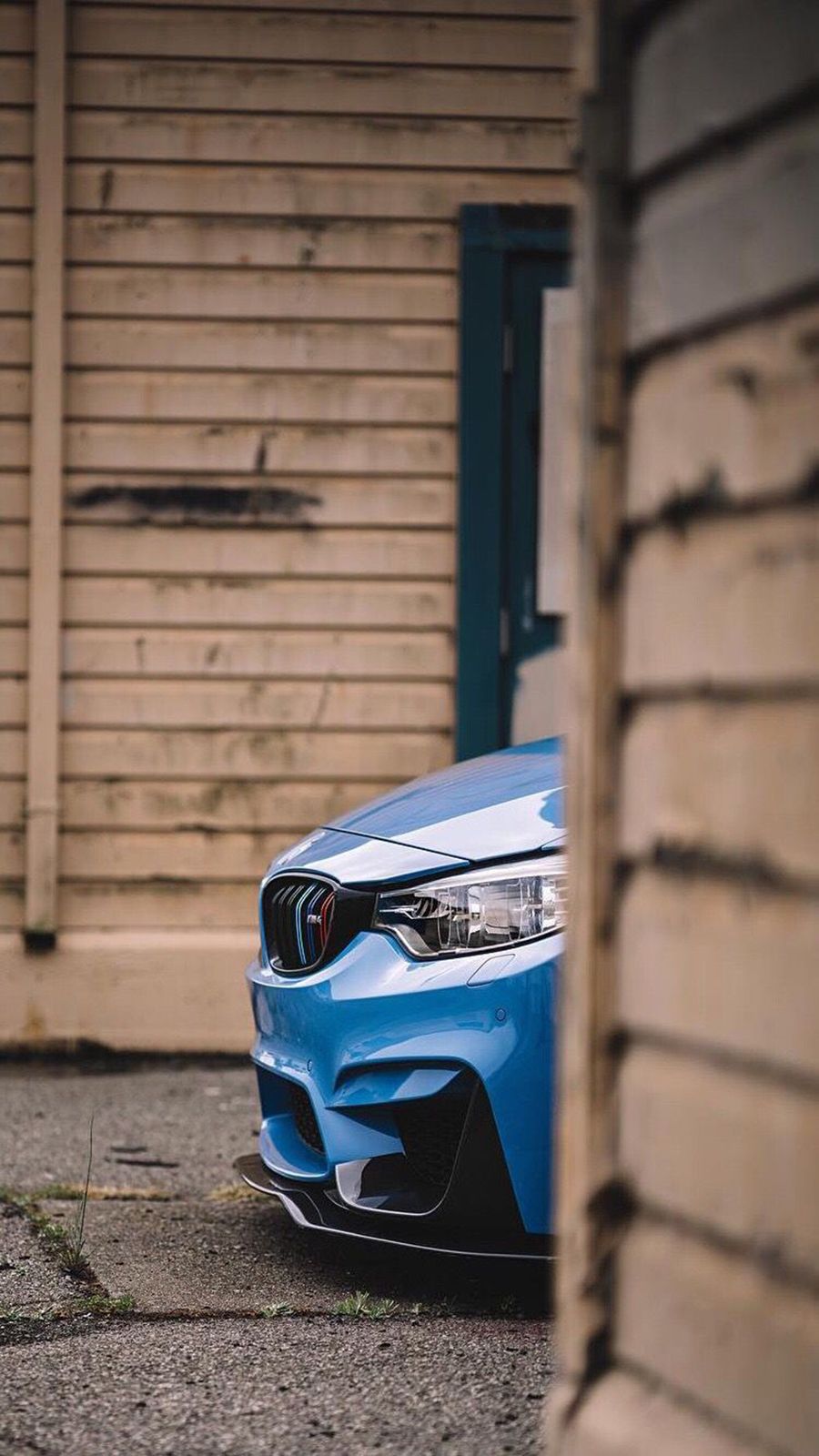 BMW Wallpaper for Mobile