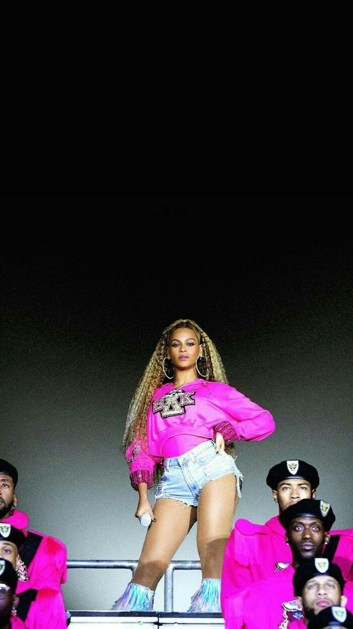 Beyonce Homecoming Pink Outfit Wallpaper