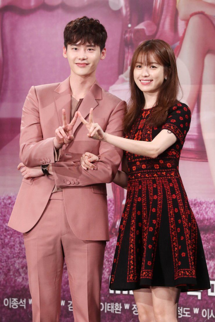 Actor Lee Jong Suk, Left, And Actress Han Hyo Joo Pose To
