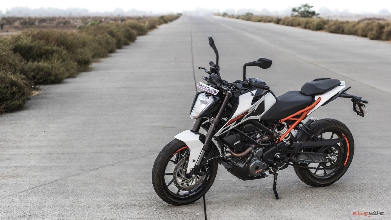 image of KTM 250 Duke. Photo of 250 Duke