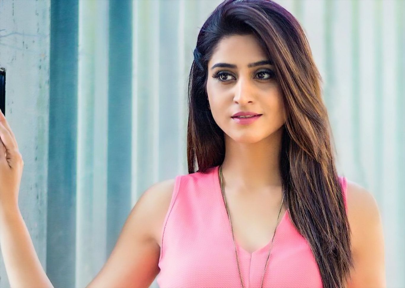Varshini Sounderajan Latest Hot Wallpaper