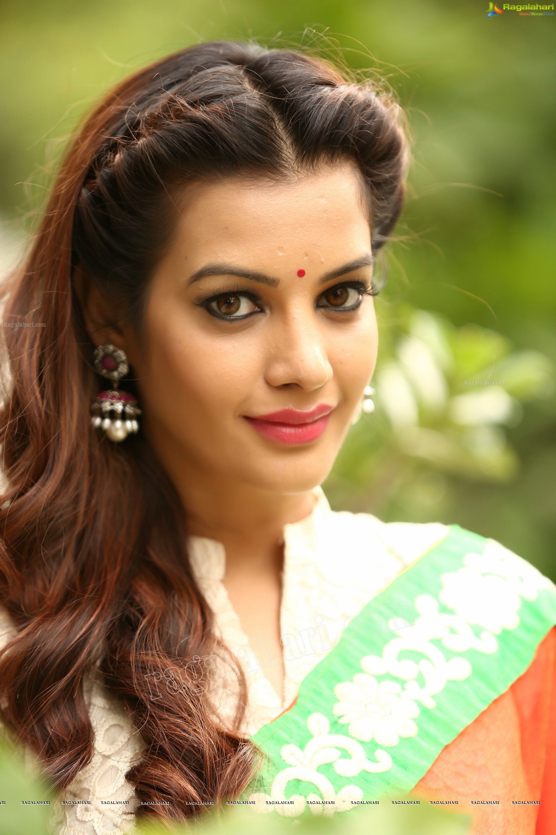 Diksha Panth (High Definition) (Exclusive) Image 48. Telugu Actor