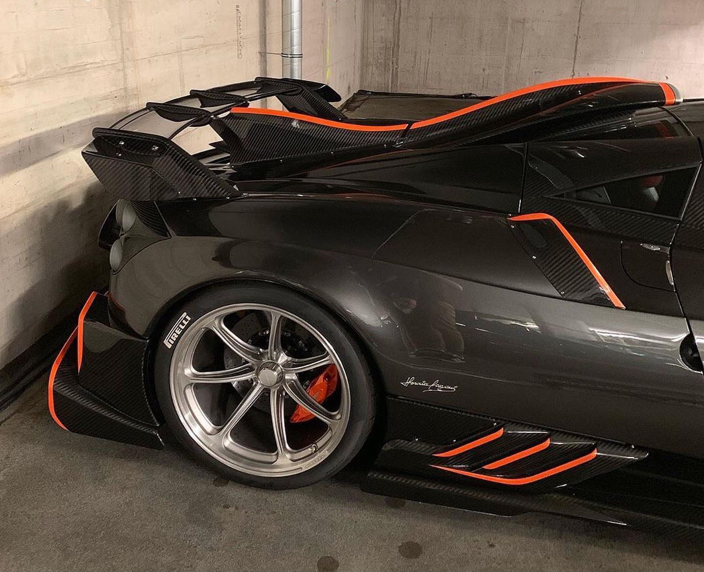 The Pagani Huayra Imola Is the First of the Dragon Models. News