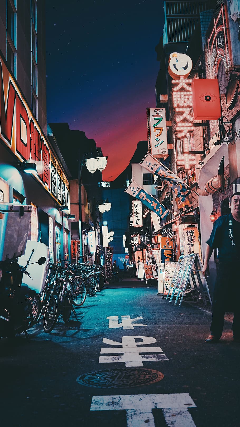 HD wallpaper: japan, shinjuku, alley, alleyway, adventure, explore