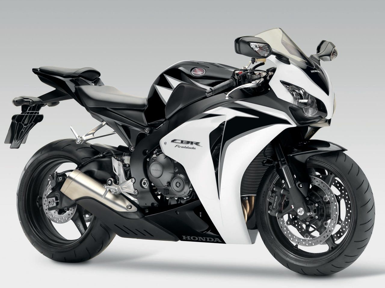 Best HD Honda Cbr 1000 Wallpaper