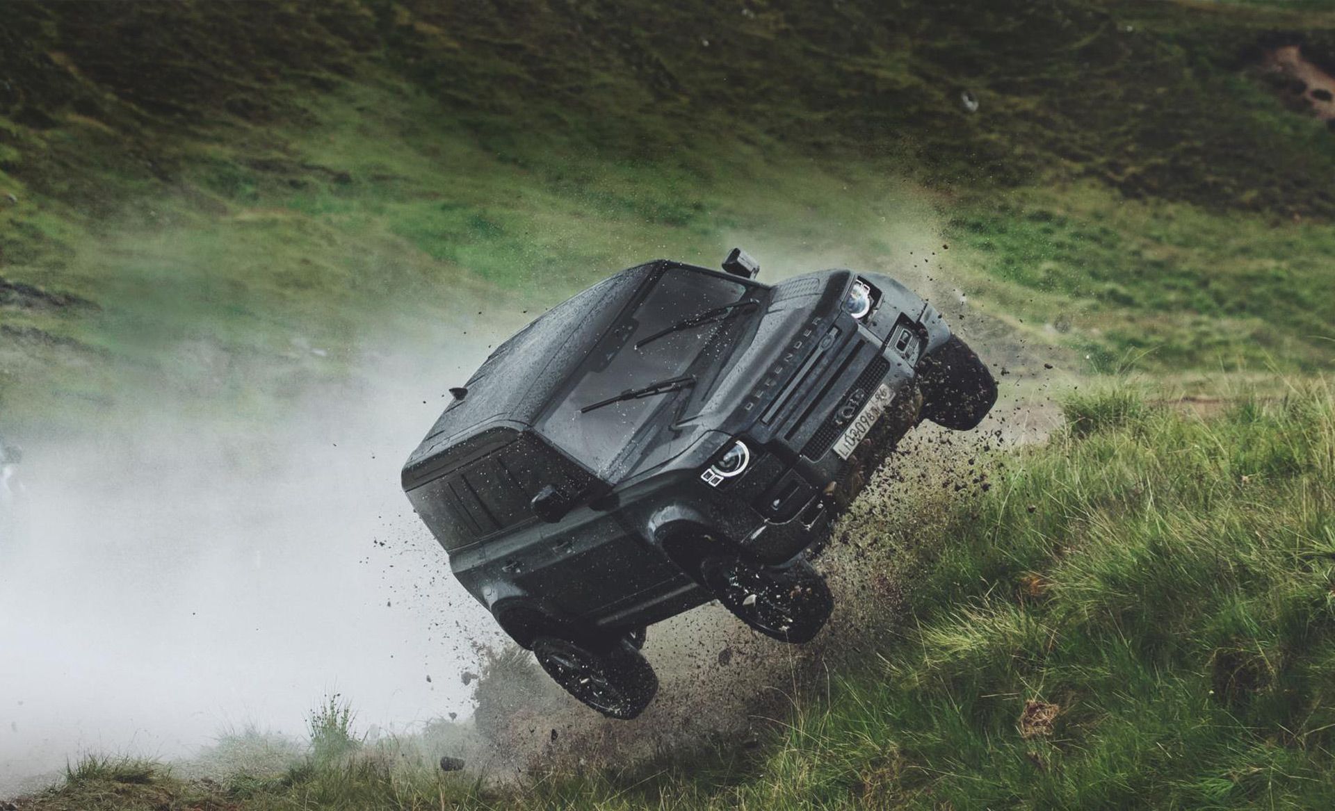 Land Rover demonstrates toughness of new Defender on James Bond