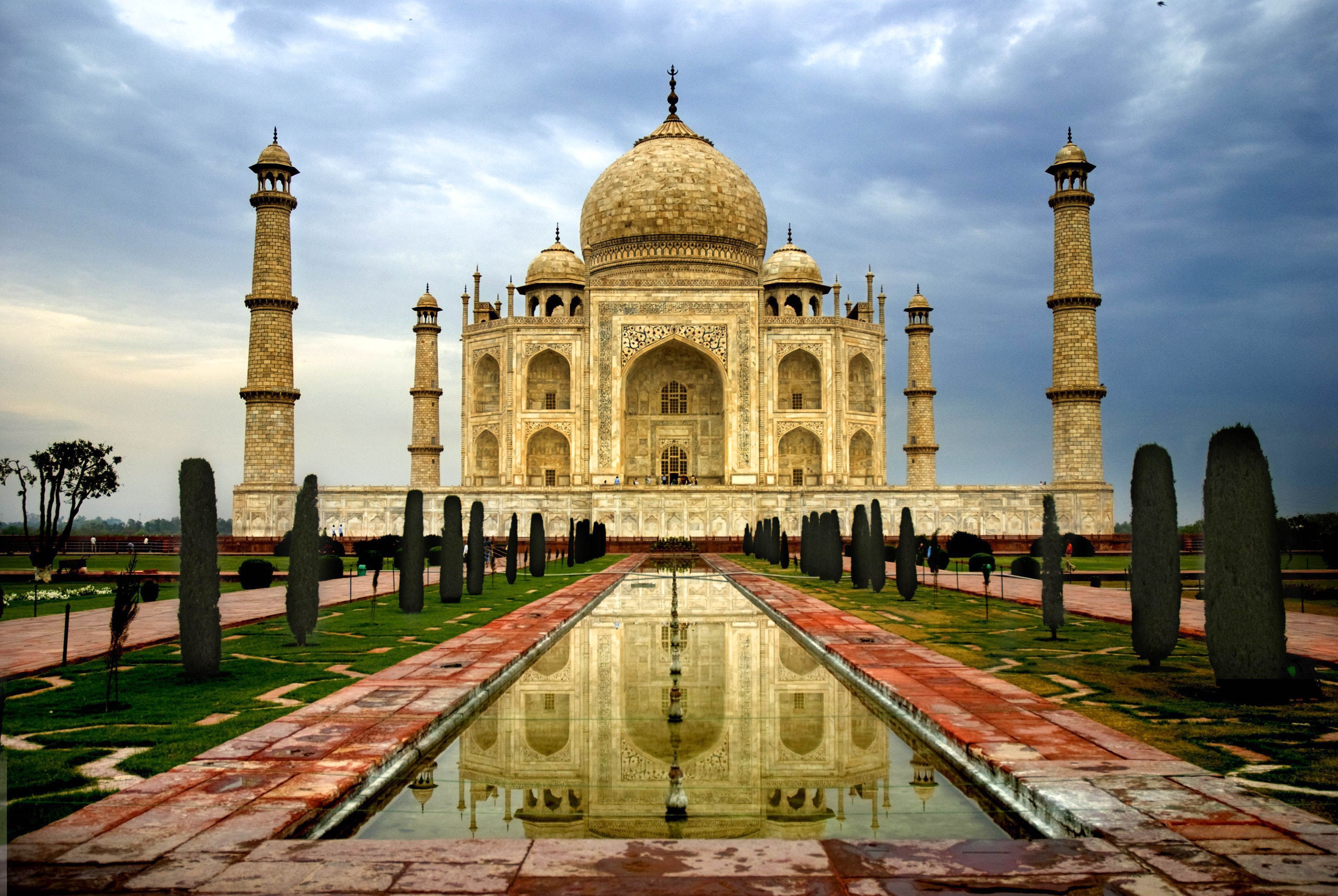 Beautiful Taj Mahal (India) High Definition HD Wallpaper HD Wallpaper. Taj mahal india, Taj mahal, Wonders of the world