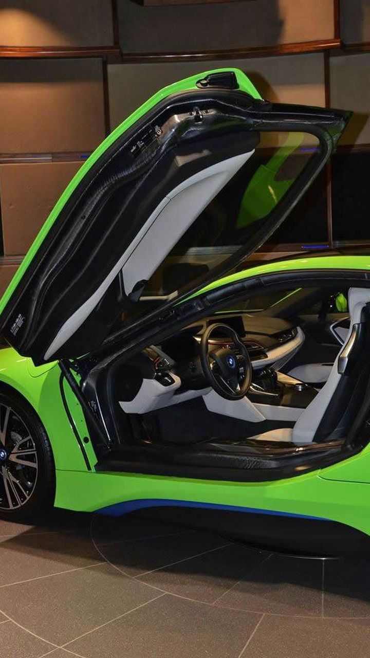 BMW i8 finished in Lime Green is a sight to behold